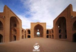 مسجد تاریخی اردستان 